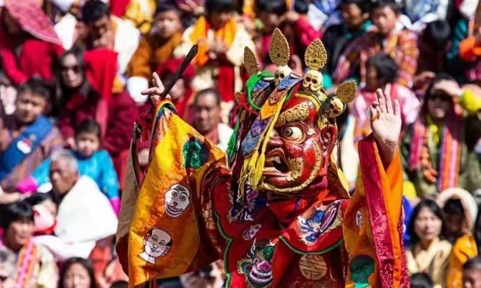 不丹戒楚节面具舞