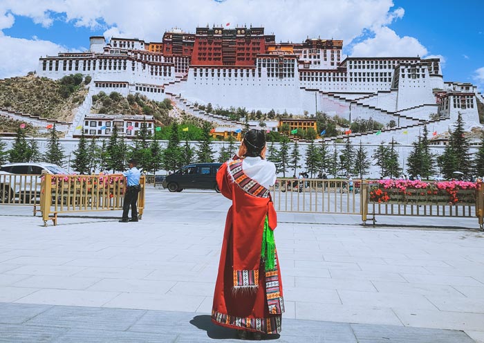 新加坡人去西藏旅游攻略，一篇解决所有问题